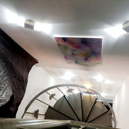 Casa Hombre Blanco Lägenhet Málaga Exteriör bild