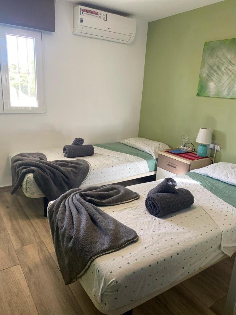 Casa Hombre Blanco Lägenhet Málaga Exteriör bild
