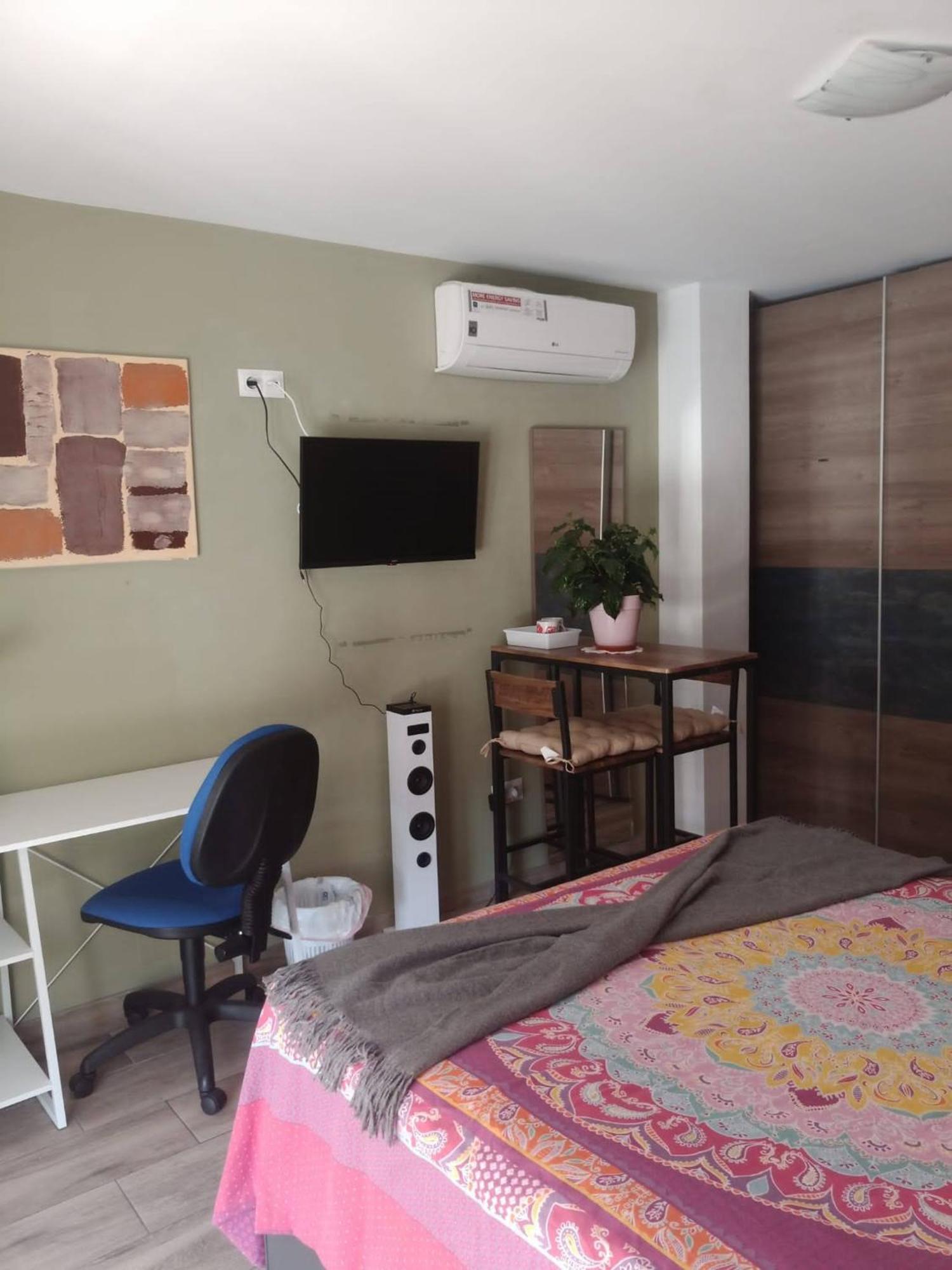 Casa Hombre Blanco Lägenhet Málaga Exteriör bild